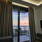 Seasun * Sarandë