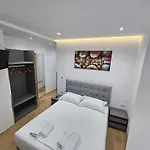 Seasun Sarandë