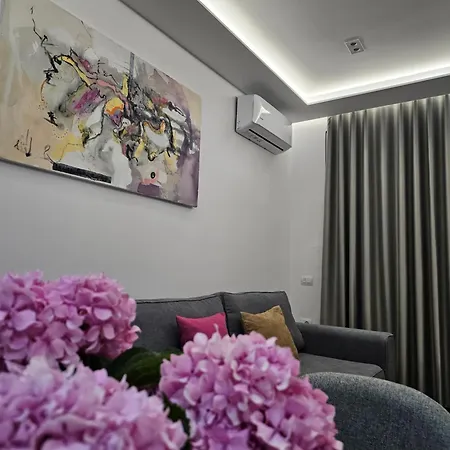 Apartment Seasun Sarandë