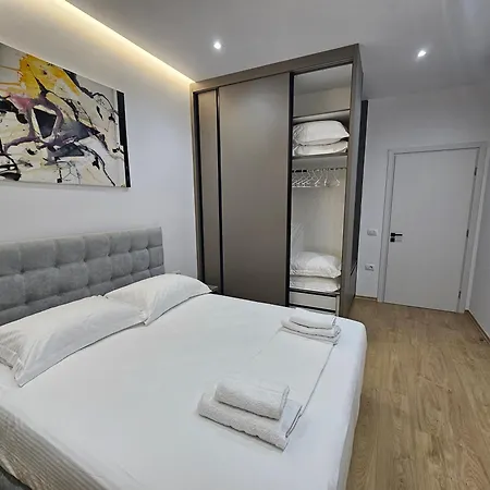 Seasun Apartment Sarande
