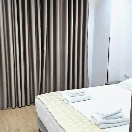 Seasun Apartman *